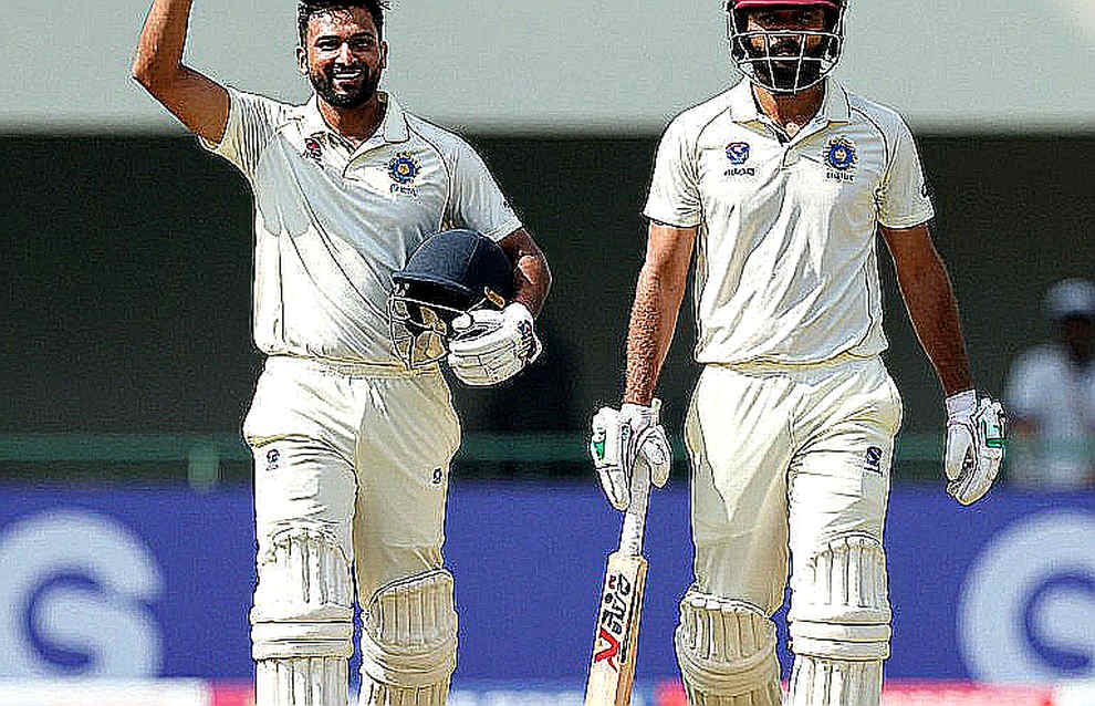 মাঝের ওভারে রাজশাহী: স্কোরকার্ড যেখানে গ্যালারির কাছে হেরে যায়