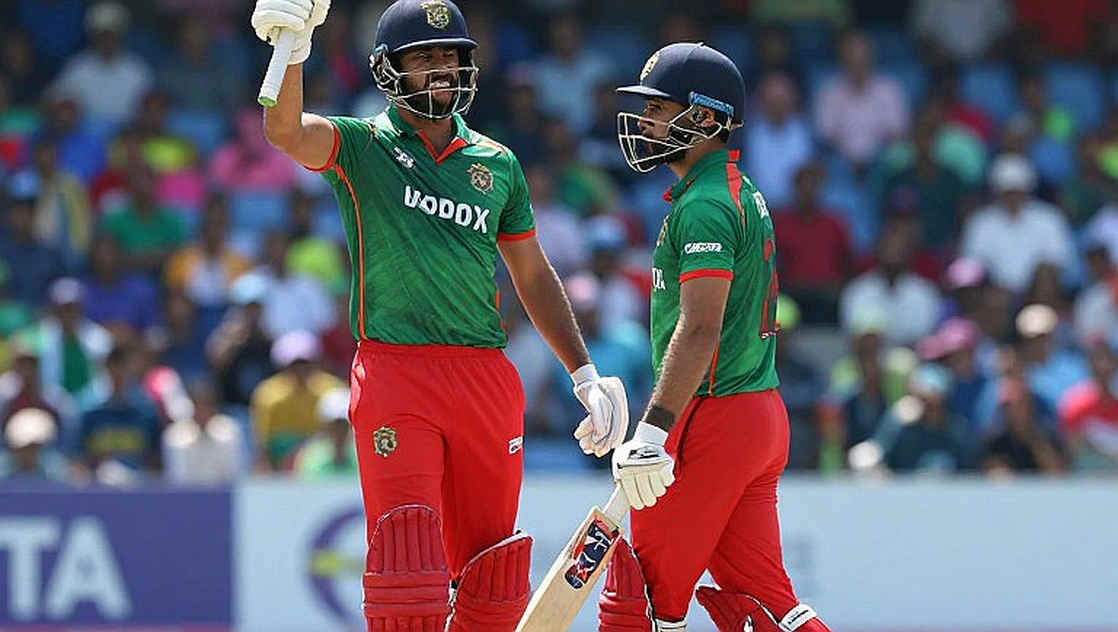 হরমনপ্রীত কৌরের অধিনায়কত্বের উত্তরাধিকার: ২০২৫ বিশ্বকাপ শিরোপা থেকে যে দুই প্রশ্ন এখনও উত্তর চায়