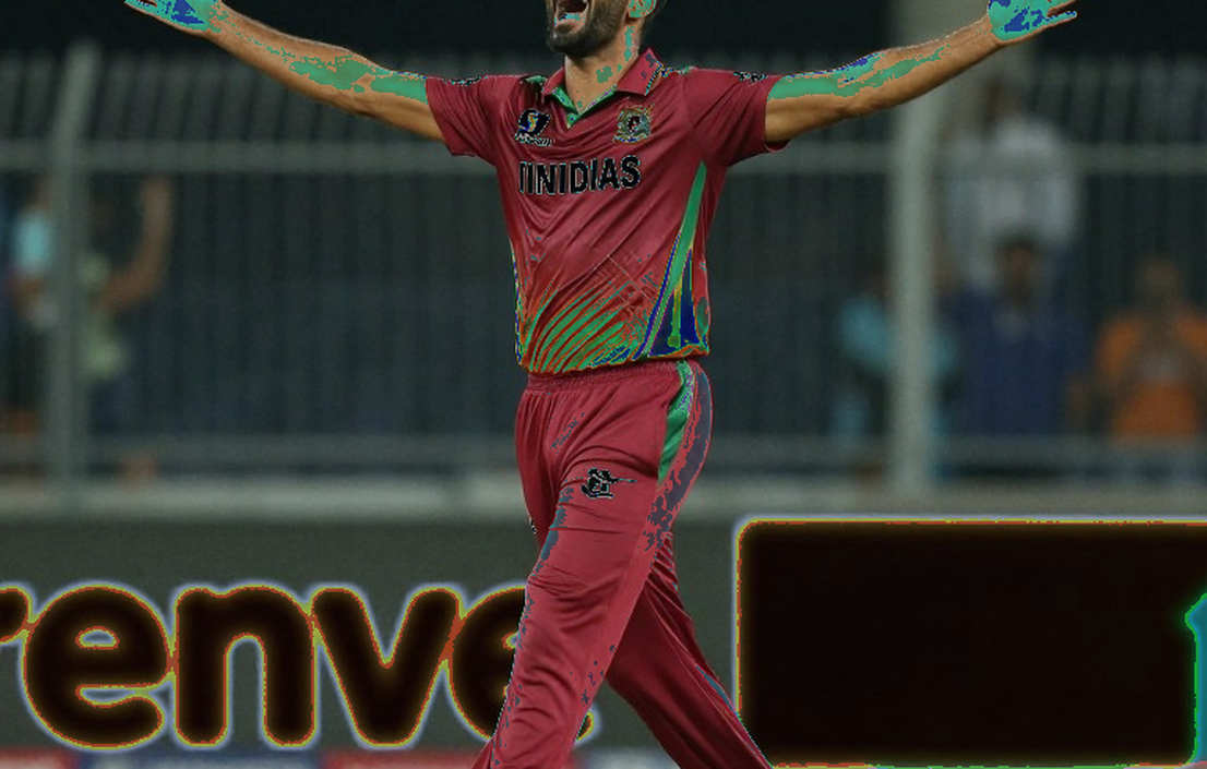 আরাফাত মিনহাসের পঞ্চাশ ও ছয় উইকেট: পাকিস্তানের অলরাউন্ডার ঘাটতির আসল হিসাব